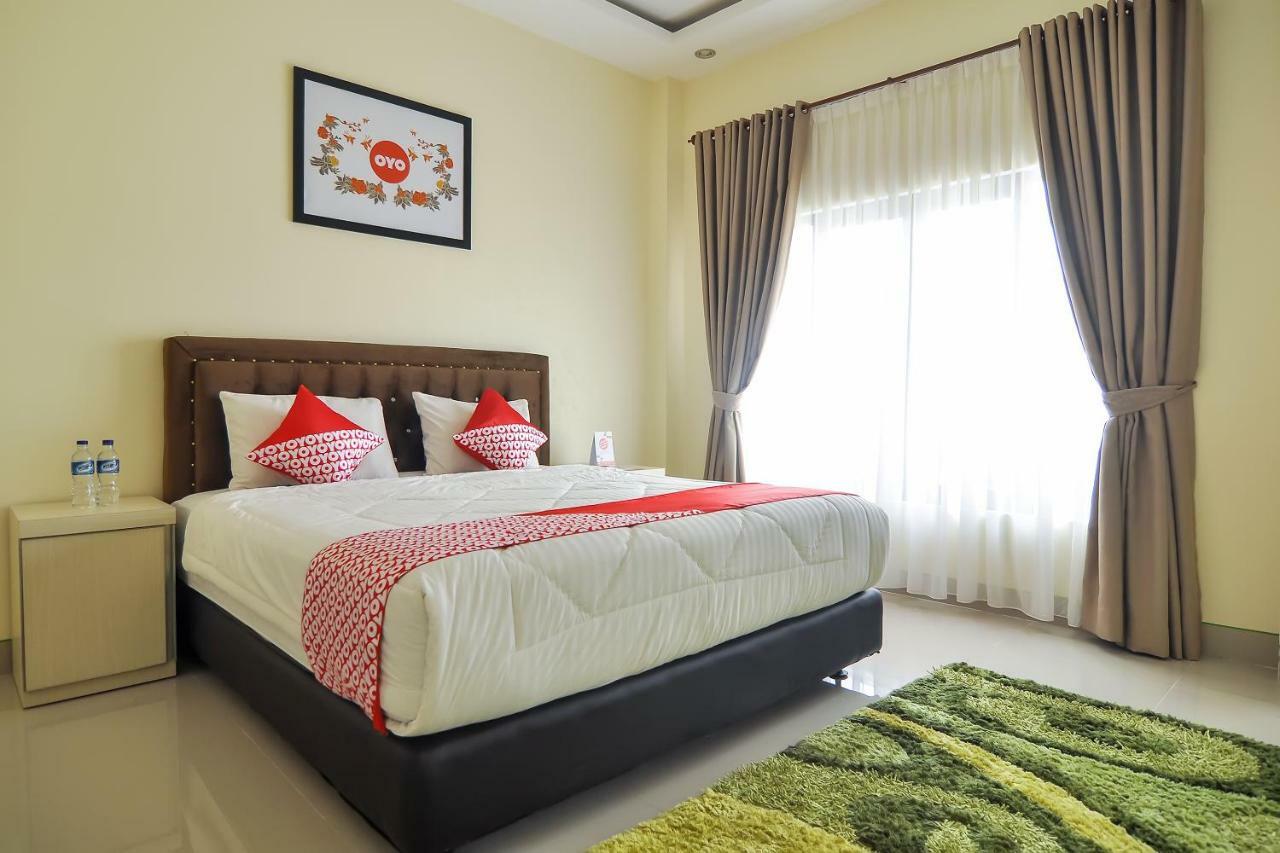 Oyo 838 Sanjaya Homestay Syariah Bukittinggi Esterno foto