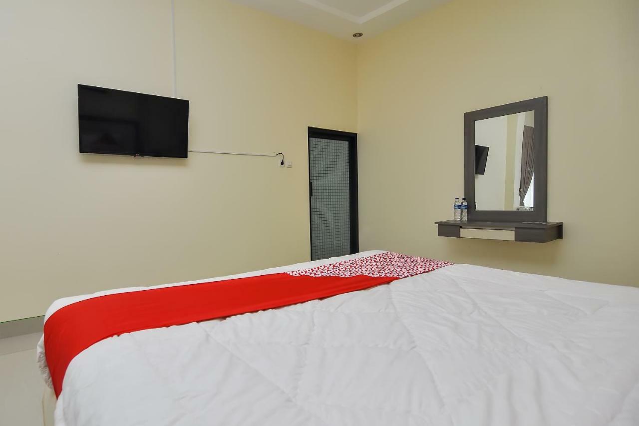 Oyo 838 Sanjaya Homestay Syariah Bukittinggi Esterno foto