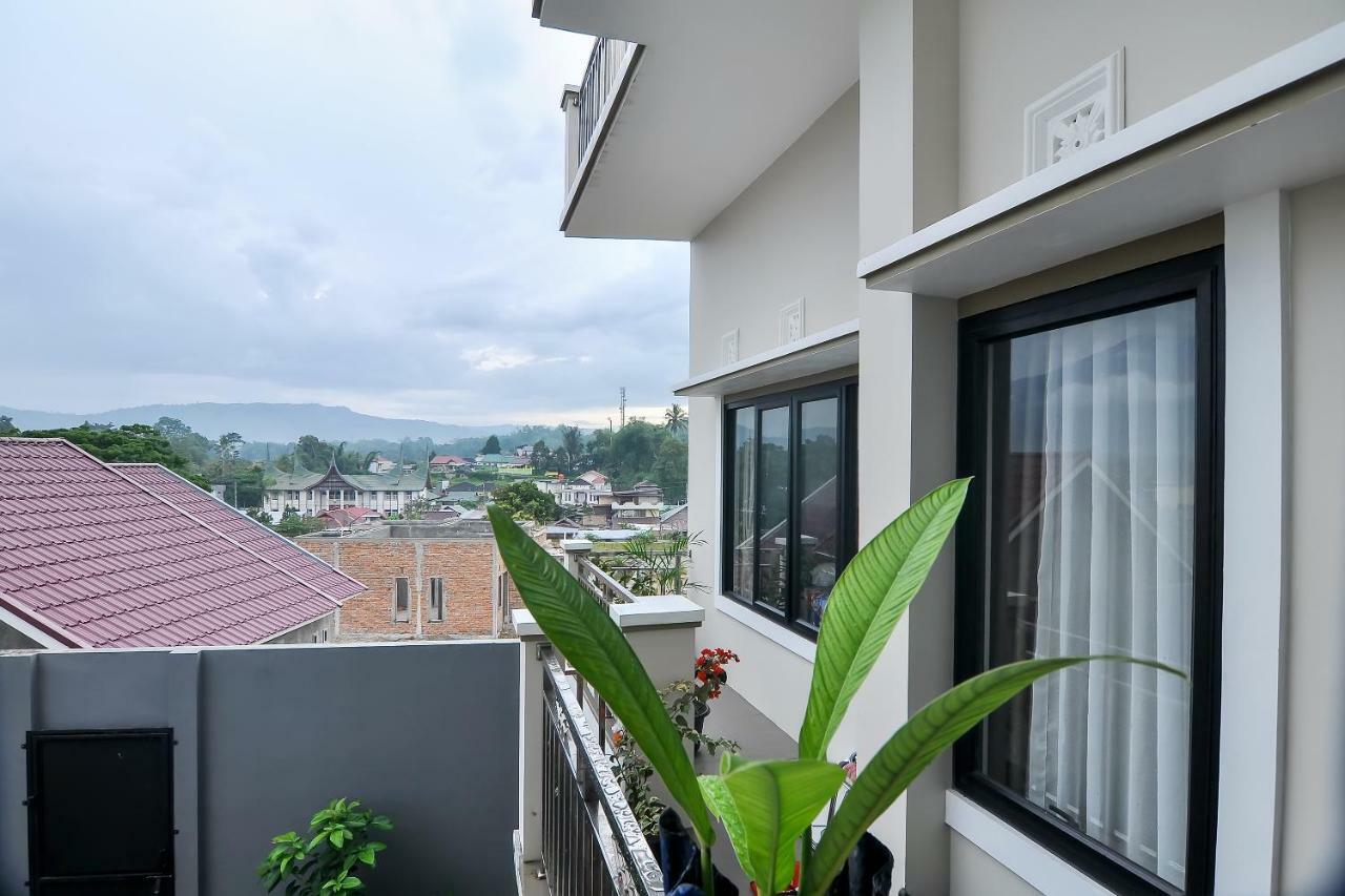 Oyo 838 Sanjaya Homestay Syariah Bukittinggi Esterno foto