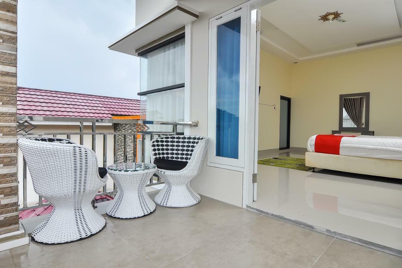 Oyo 838 Sanjaya Homestay Syariah Bukittinggi Esterno foto