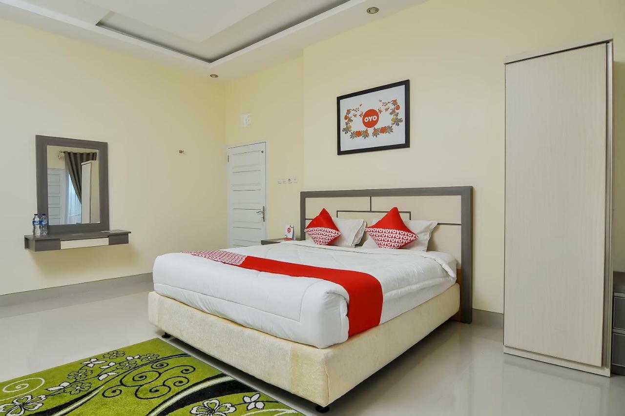 Oyo 838 Sanjaya Homestay Syariah Bukittinggi Esterno foto