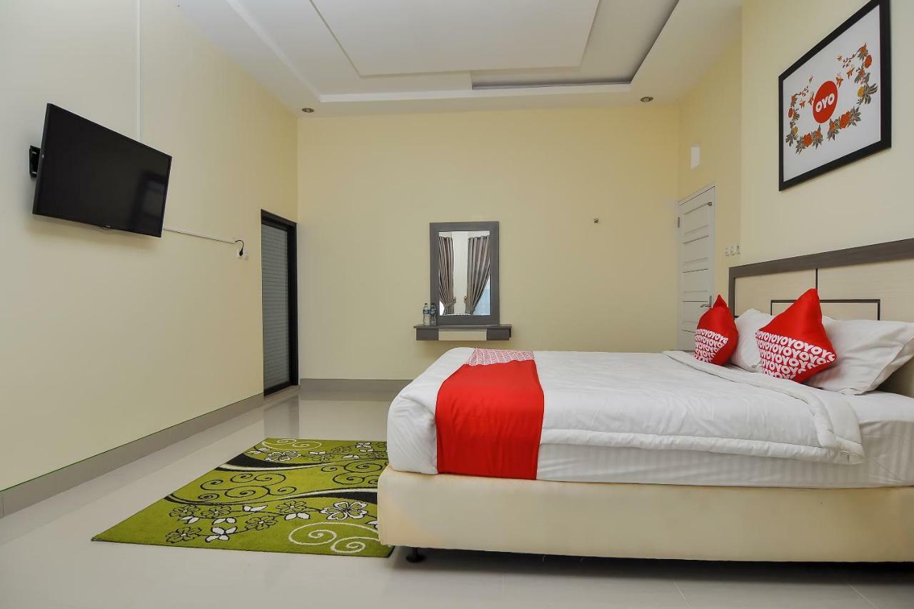 Oyo 838 Sanjaya Homestay Syariah Bukittinggi Esterno foto